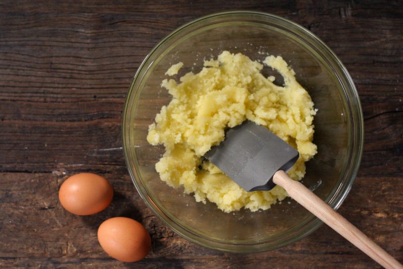 15869361480_4a08fcc3a4_b