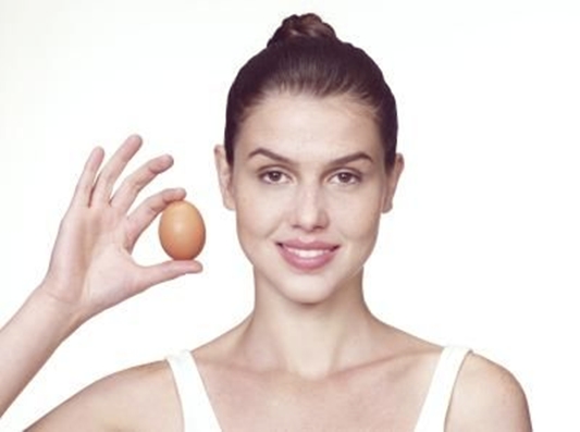 homemade-egg-facial-mask