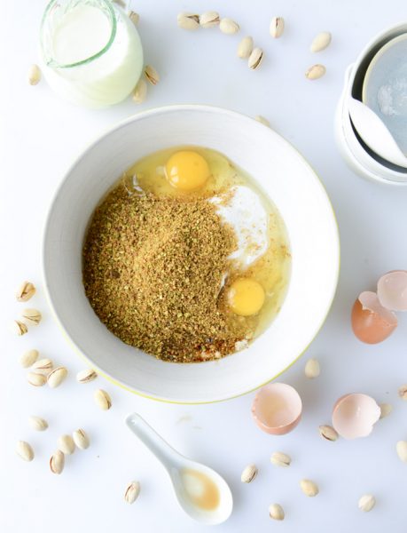 pistachio-donuts-I-howsweeteats.com-2