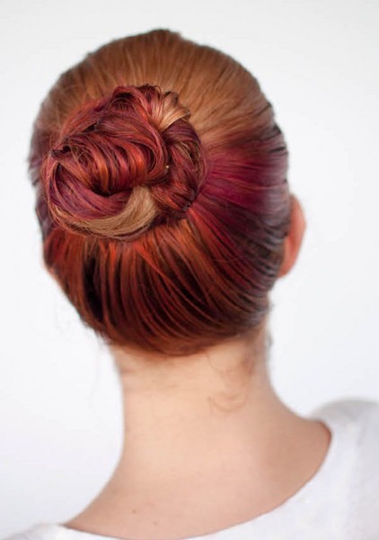 Hair-Romance-Hairstyle-tutorials-for-wet-hair-the-fishtail-bun1